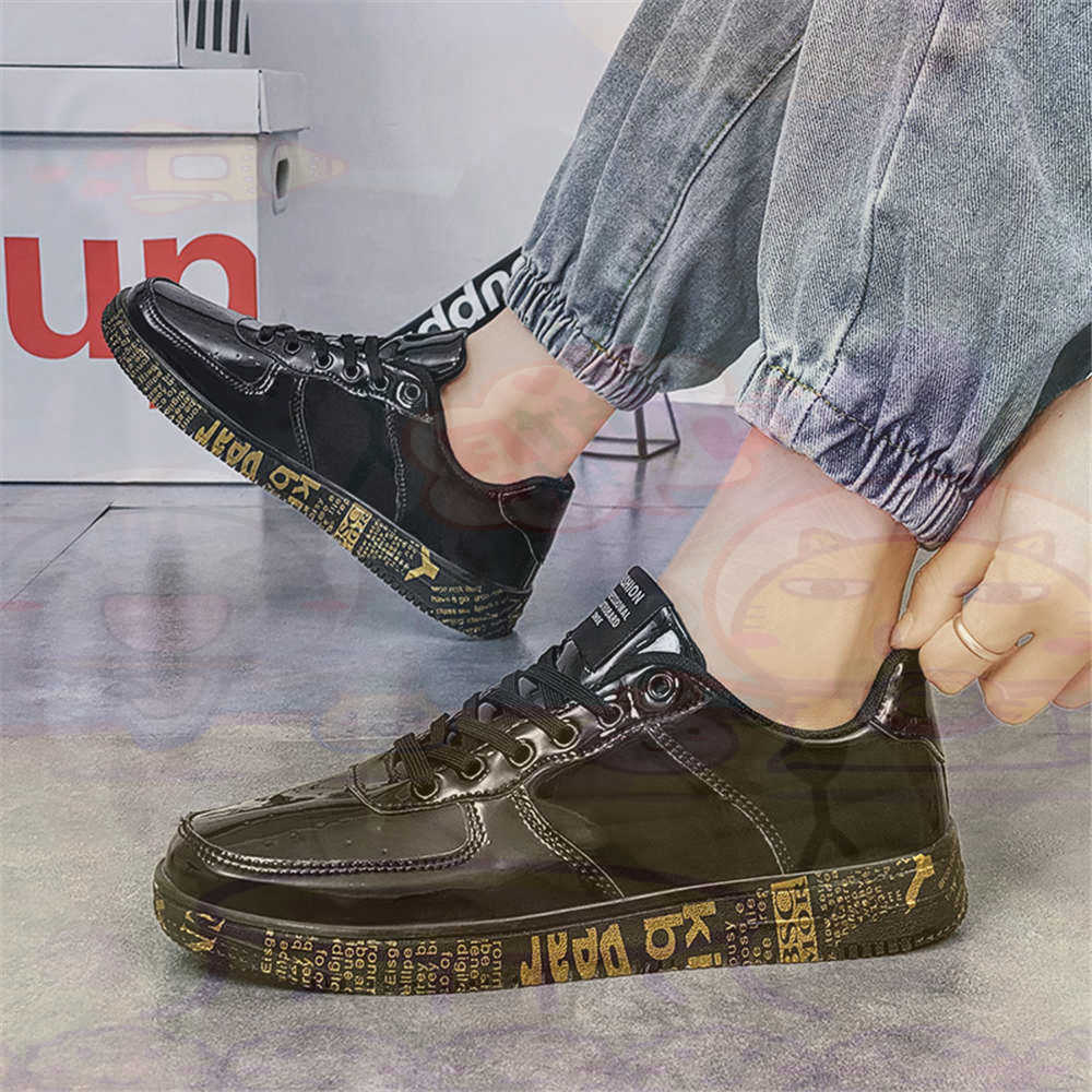 Ronde voet maat 45, sneakers g - Travel.Accessories News recensie en prijs